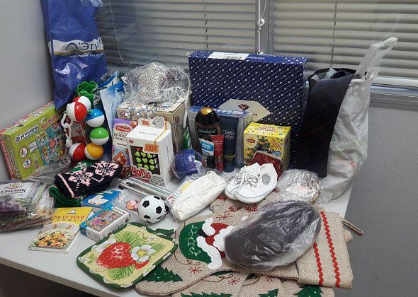 Акция «Почувствуй себя Дедом Морозом»: в копилке уже более 50 подарков
