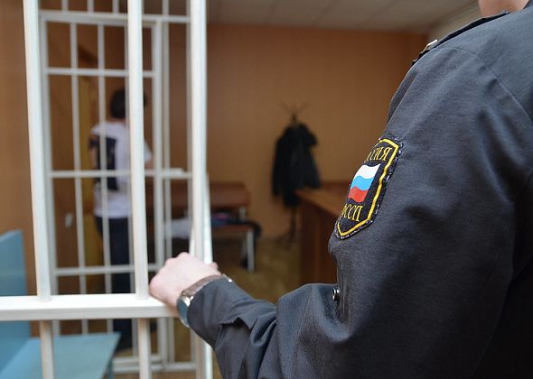 Краснотурьинцы, сломавшие два ножа о тело пострадавшего, получили 14 лет  на двоих