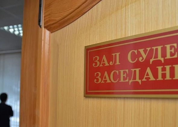Горожанка требует со школы на 42 квартале два миллиона рублей  