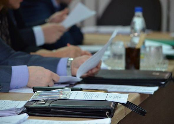 Почетный гражданин, Общественная палата и молодежь. Дума закрывает июньскую сессию
