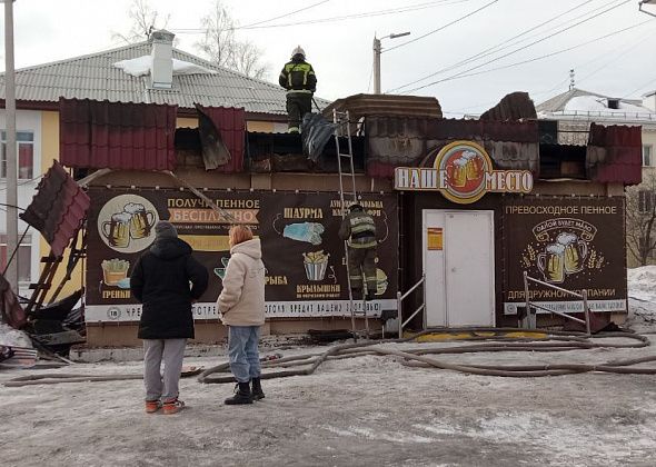 Бар «Наше место» горел из-за воспламенения масла во фритюре