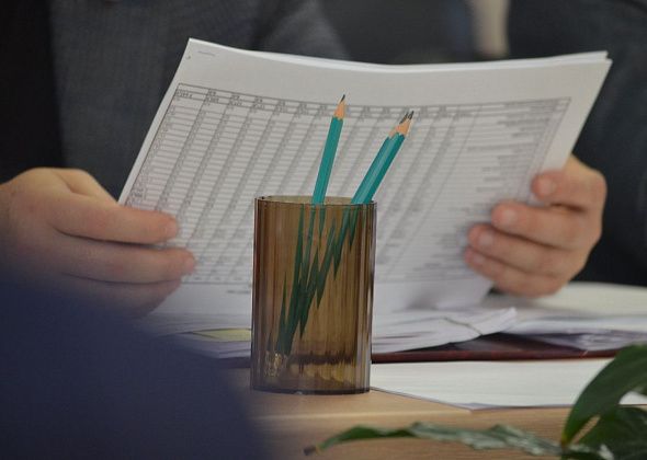 Начальник отдела МВД расскажет депутатам об итогах работы полиции, а первый замглавы — о недоимке