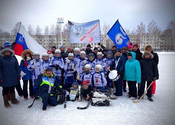 «Маяк» одержал уверенную победу в чемпионате области