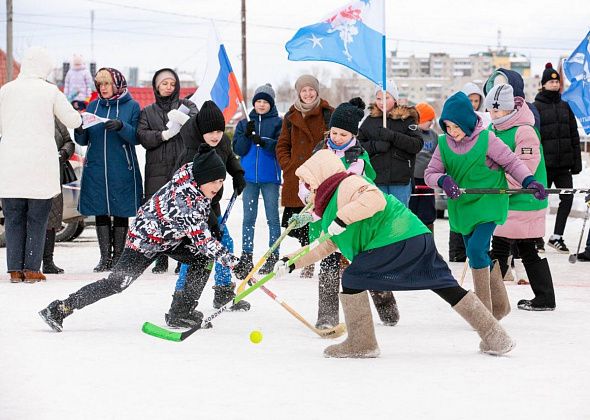 Православные сыграли в хоккей 