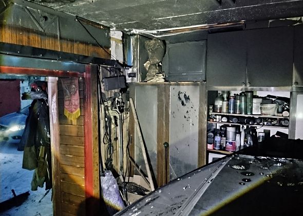 На 42-м квартале горел гараж 