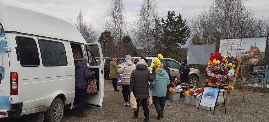 Краснотурьинцы пожаловались на перебои с общественным транспортом в Радоницу. Власти ответили